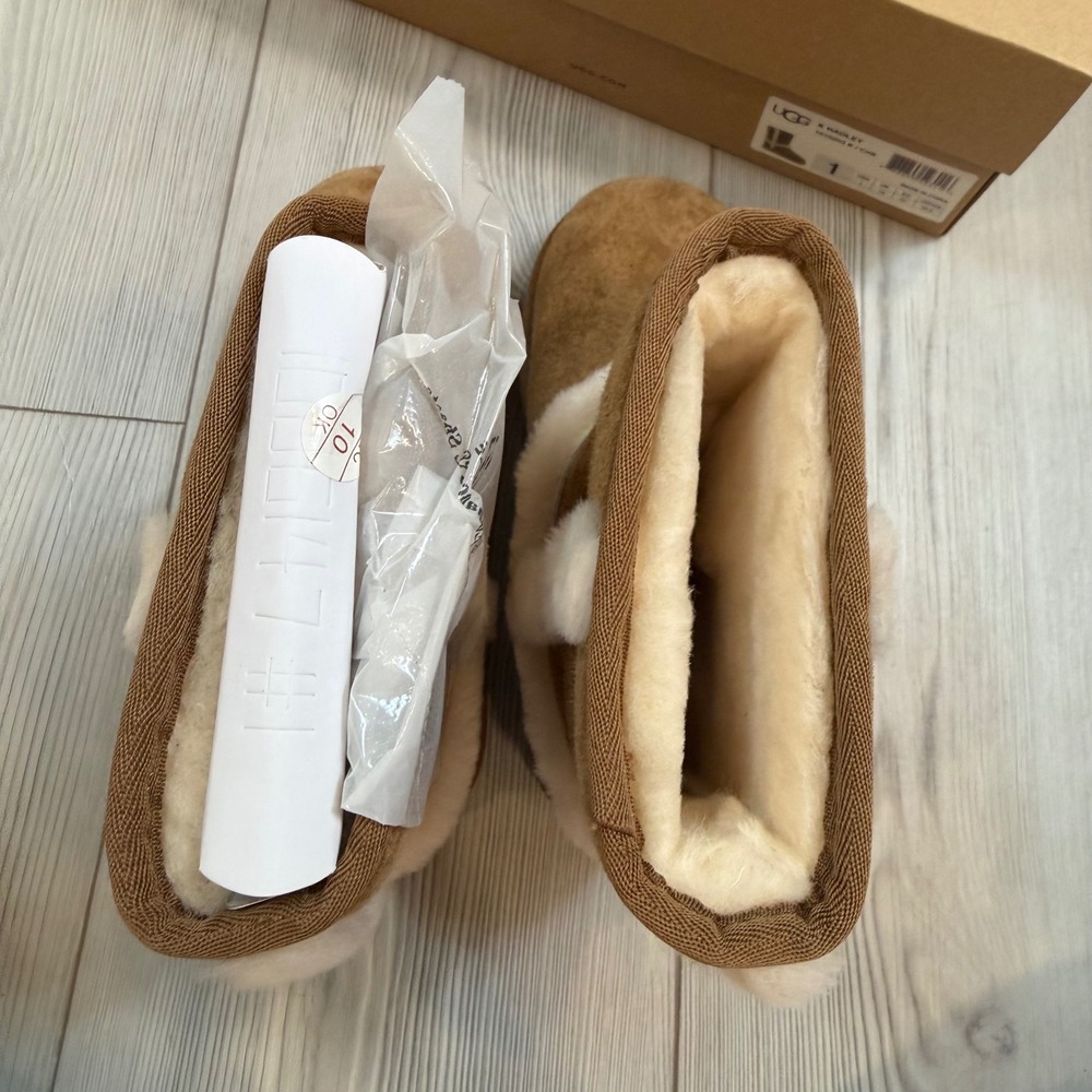 NEW UGG Kids Hadley Chestnut Suede Water Resistant Boots Size 1 1010253 K/CHE - Picture 7 of 9